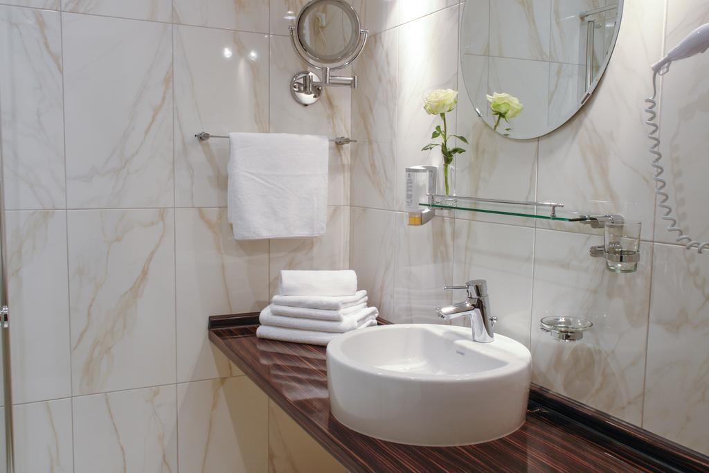 Hotel Krone Friesenheim  Δωμάτιο φωτογραφία