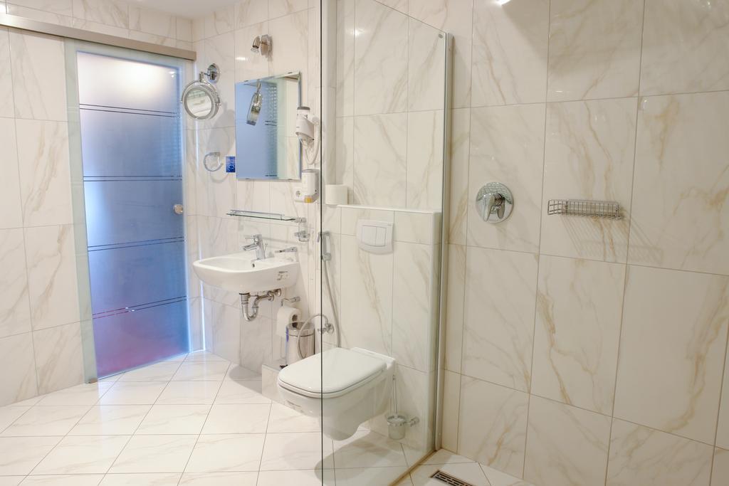 Hotel Krone Friesenheim  Δωμάτιο φωτογραφία